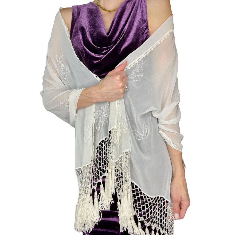 Vintage Luxury White Hand-Beaded Tassel Lace Sheer Scarf Shawl